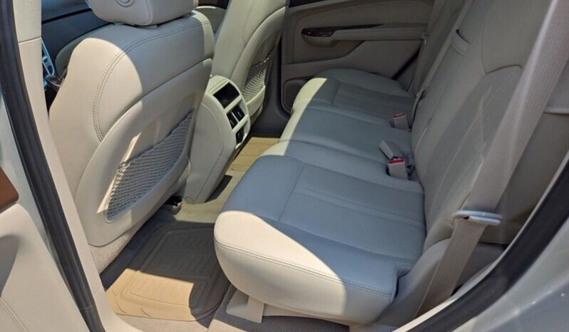 
								2014 Cadillac SRX Performance full									