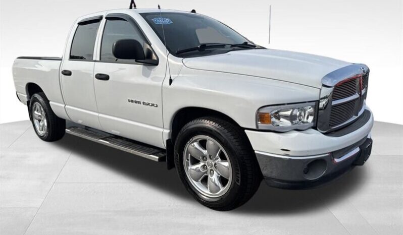 
								2005 Dodge Ram 1500 SLT full									