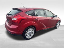 
										2012 Ford Focus SEL full									