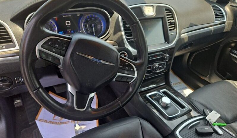 
								2015 Chrysler 300 Limited full									