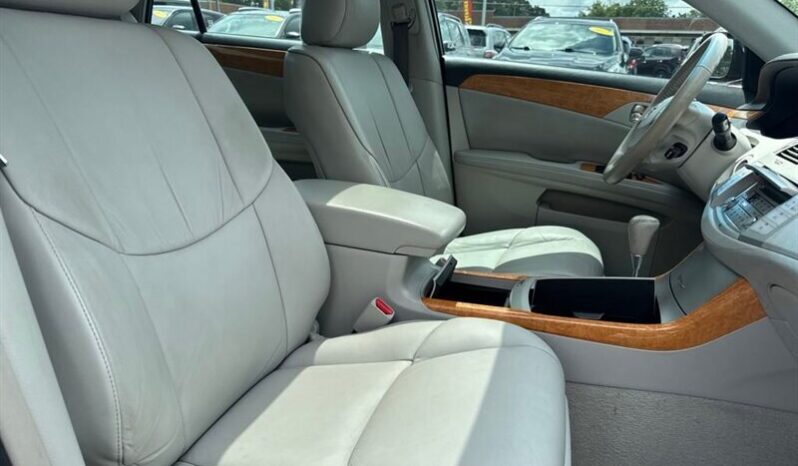 
								2006 Toyota Avalon XLS full									