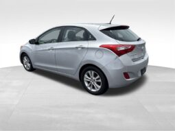 
										2014 Hyundai ELANTRA GT Base full									