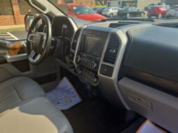 
										2018 Ford F-150 Lariat full									