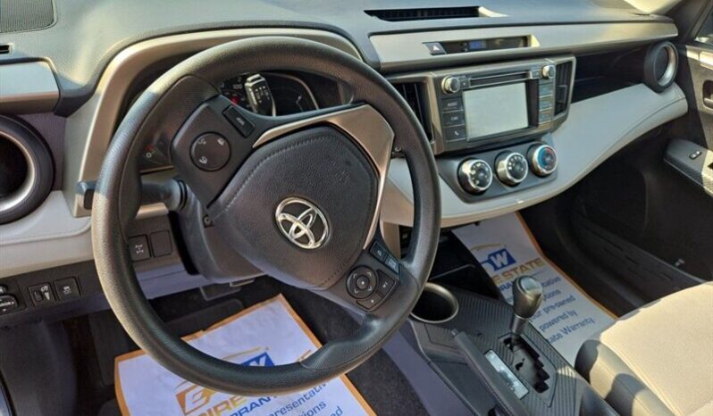 
								2014 Toyota RAV4 LE full									