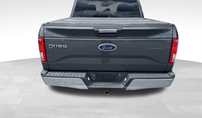 
								2016 Ford F-150 XLT full									