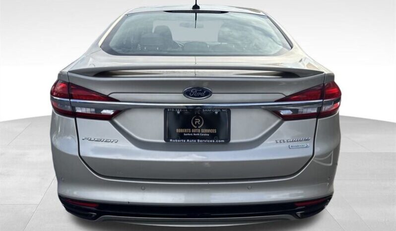 
								2017 Ford Fusion Titanium full									