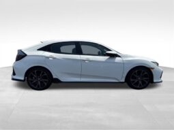
										2017 Honda Civic Sport full									