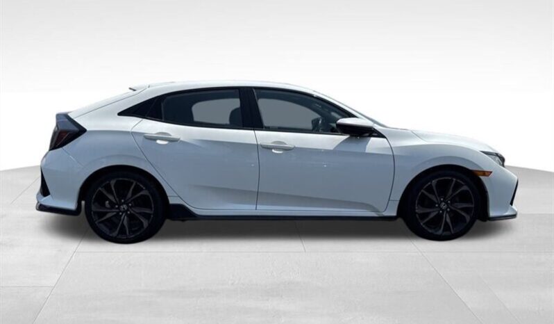 
								2017 Honda Civic Sport full									