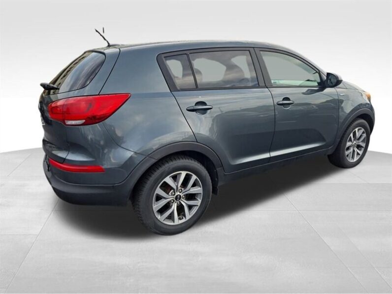 
								2015 Kia Sportage LX full									