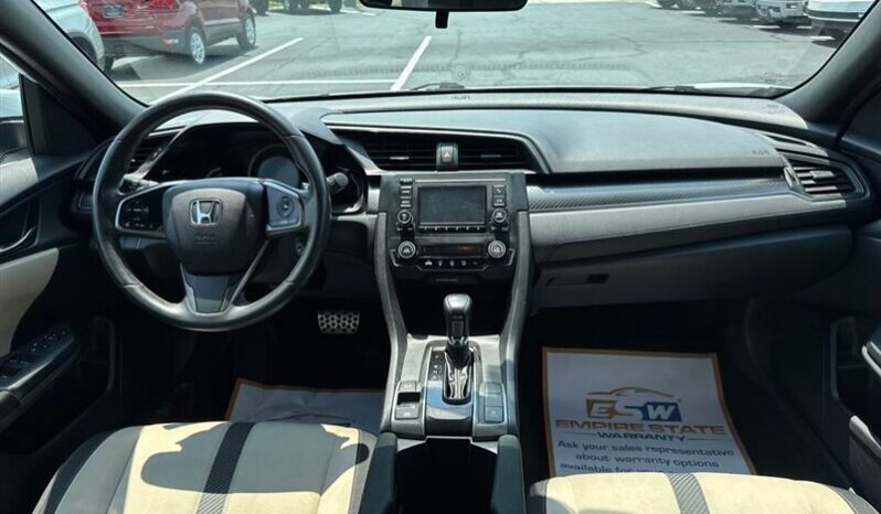 
								2017 Honda Civic Sport full									