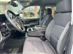 
										2018 Chevrolet Silverado 1500 LT LT1 full									