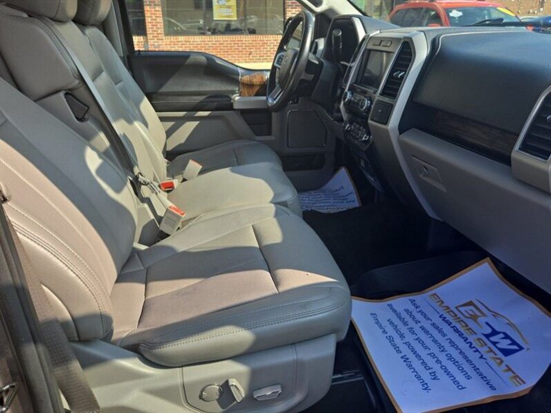 
								2018 Ford F-150 Lariat full									