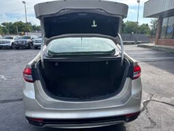 
										2017 Ford Fusion Titanium full									
