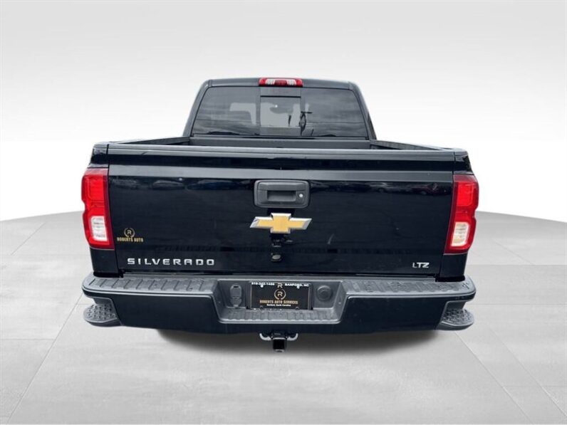 
								2017 Chevrolet Silverado 1500 LTZ 2LZ full									