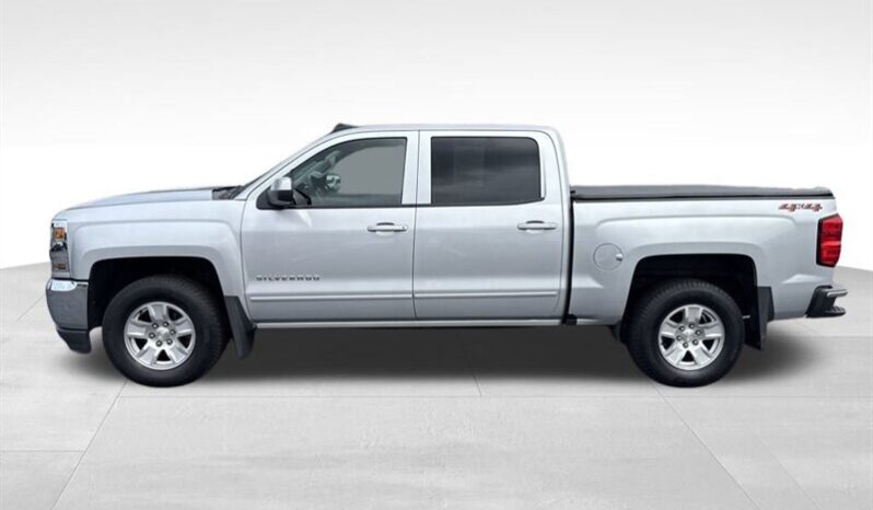 
								2018 Chevrolet Silverado 1500 LT LT1 full									