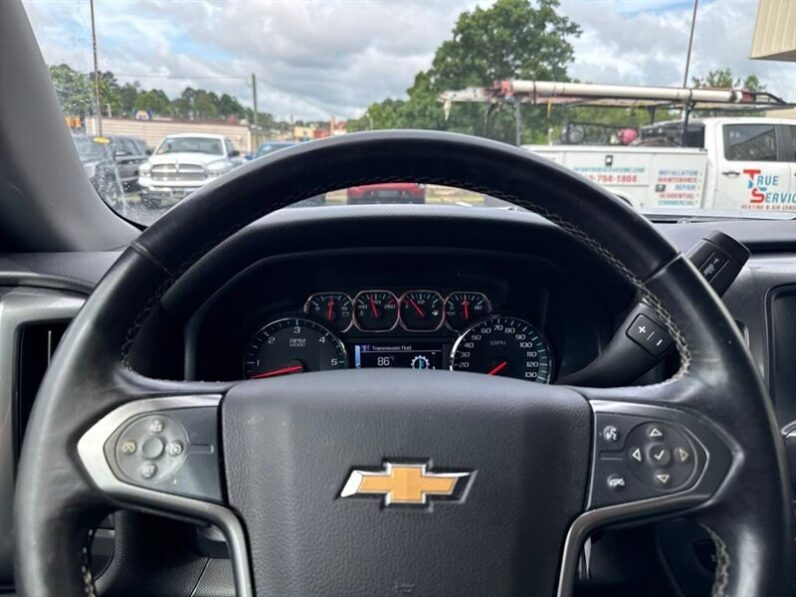 
								2018 Chevrolet Silverado 1500 LT LT1 full									