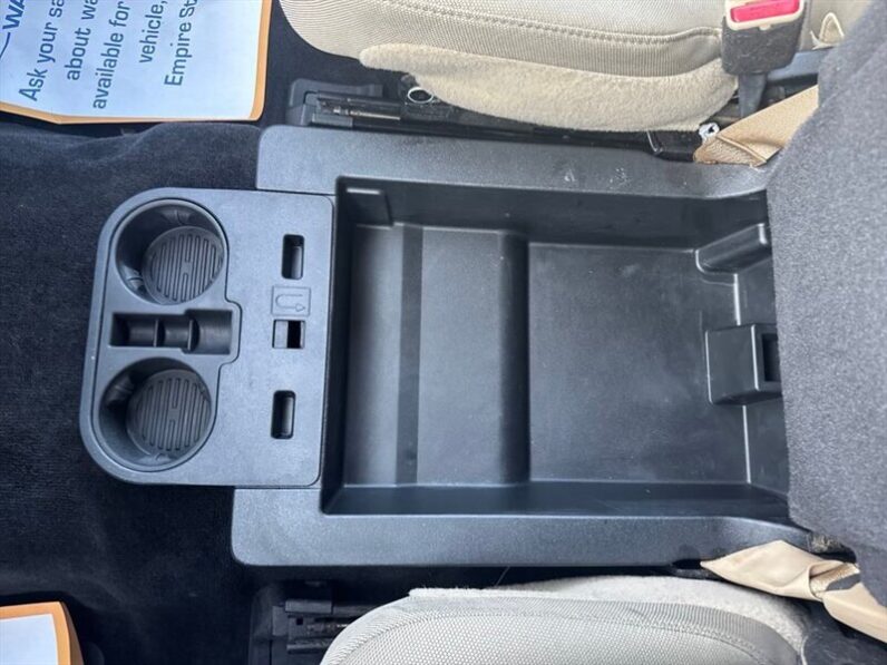 
								2015 Ford F-150 XLT full									