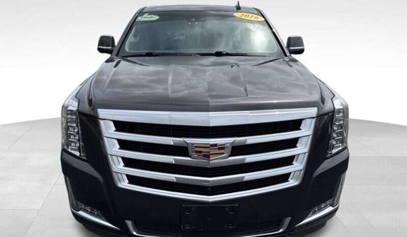 
								2016 Cadillac Escalade Luxury full									