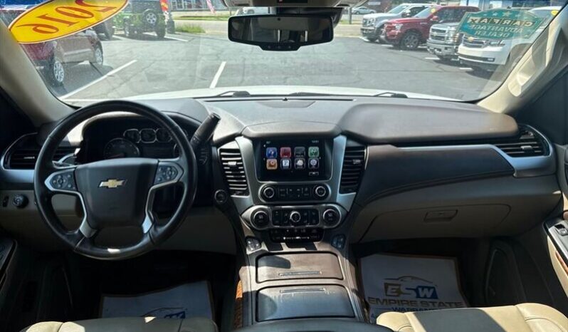 
								2016 Chevrolet Suburban LTZ full									
