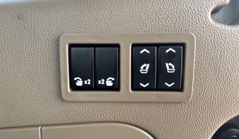 
								2016 Chevrolet Suburban LTZ full									