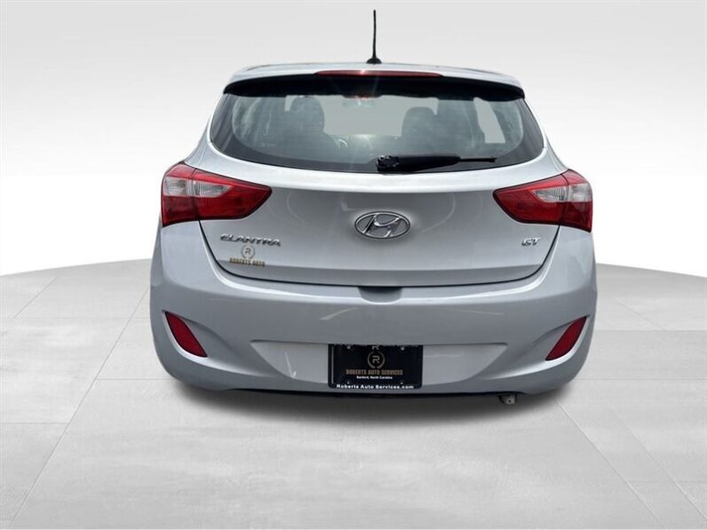 
								2014 Hyundai ELANTRA GT Base full									