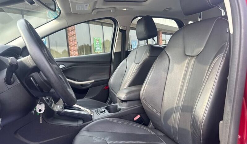 
								2012 Ford Focus SEL full									