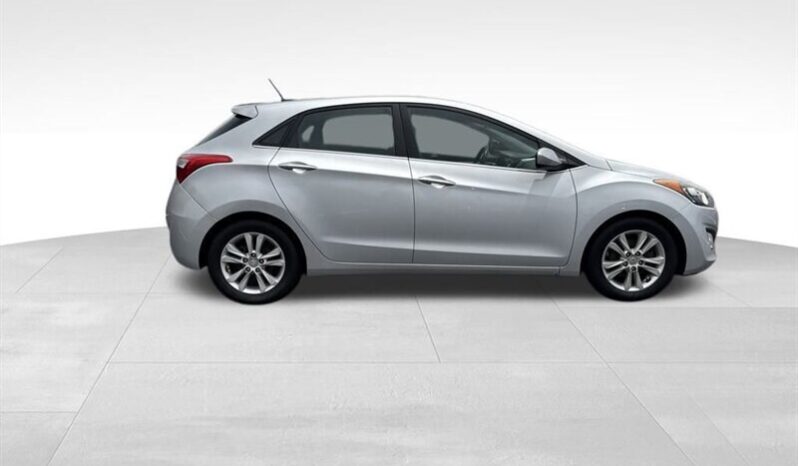 
								2014 Hyundai ELANTRA GT Base full									