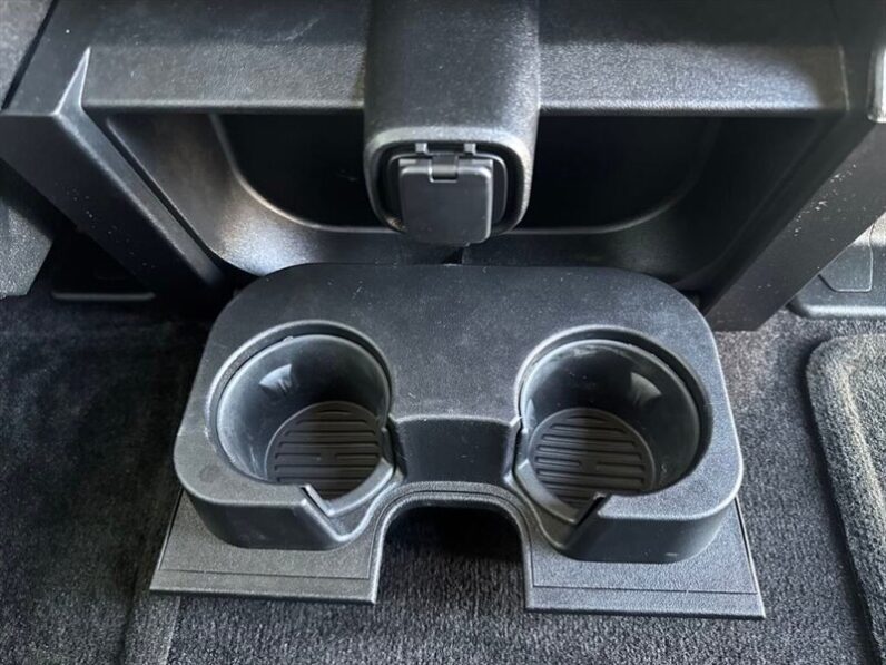 
								2015 Ford F-150 XLT full									