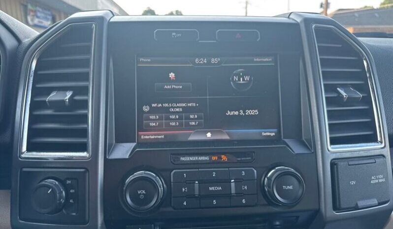 
								2015 Ford F-150 XLT full									