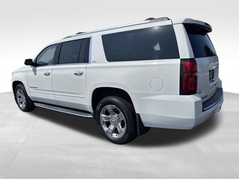 
								2016 Chevrolet Suburban LTZ full									