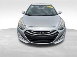 
										2014 Hyundai ELANTRA GT Base full									