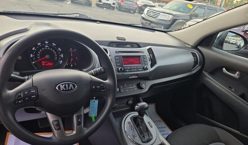 
								2015 Kia Sportage LX full									