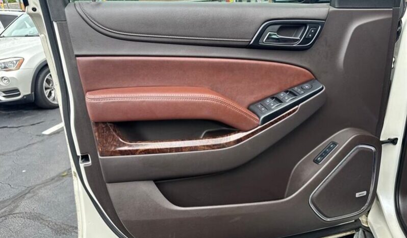 
								2015 Chevrolet Tahoe LTZ full									