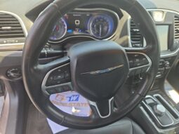 
										2015 Chrysler 300 Limited full									