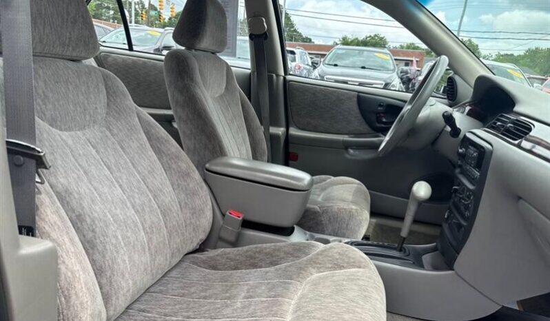 
								2000 Chevrolet Malibu LS full									
