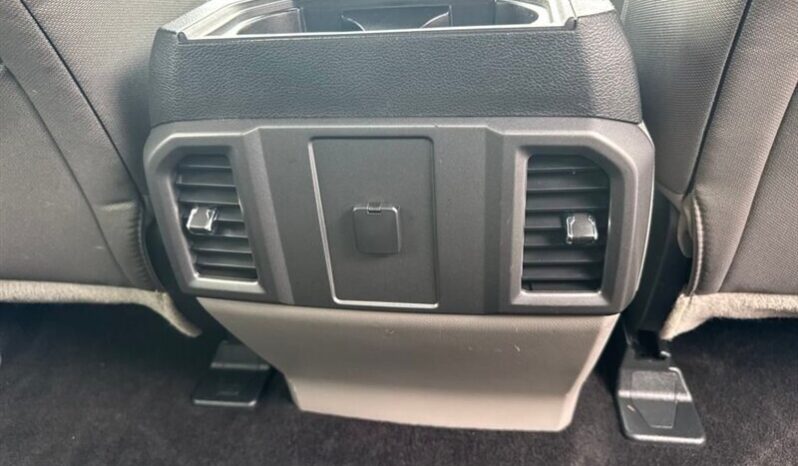 
								2016 Ford F-150 XLT full									