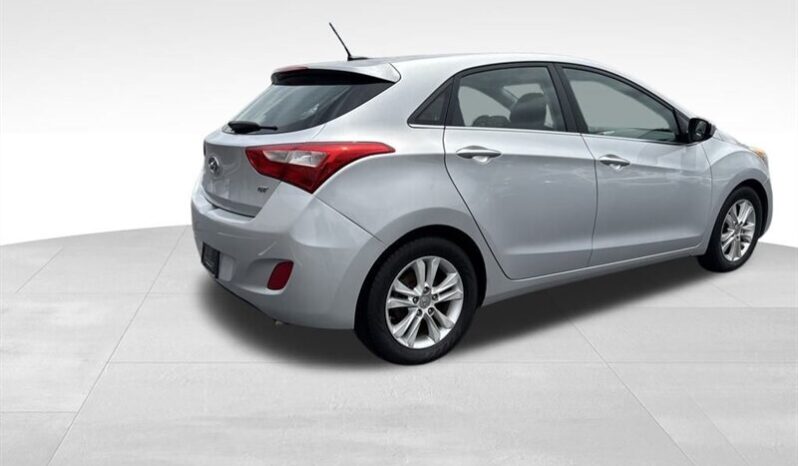 
								2014 Hyundai ELANTRA GT Base full									