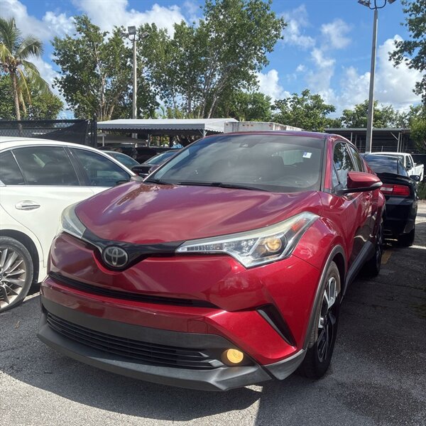 2018 Toyota C-HR XLE Premium