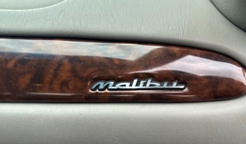 
								2000 Chevrolet Malibu LS full									