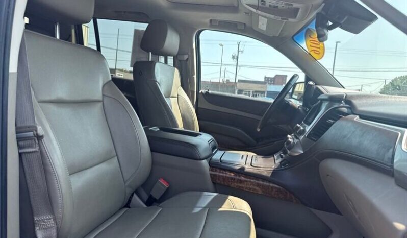 
								2016 Chevrolet Suburban LTZ full									