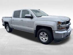 
										2018 Chevrolet Silverado 1500 LT LT1 full									