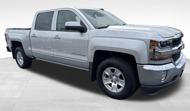 
								2018 Chevrolet Silverado 1500 LT LT1 full									