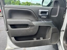
										2018 Chevrolet Silverado 1500 LT LT1 full									