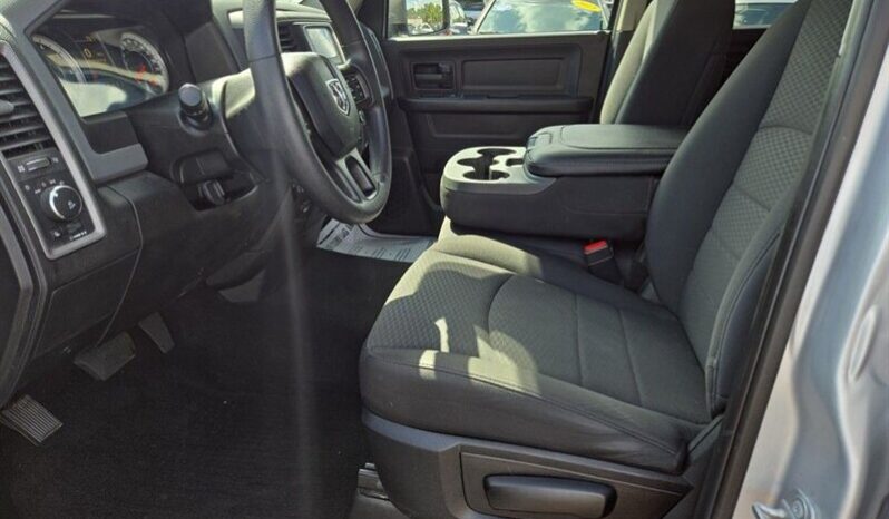 
								2019 RAM 1500 Classic Express full									