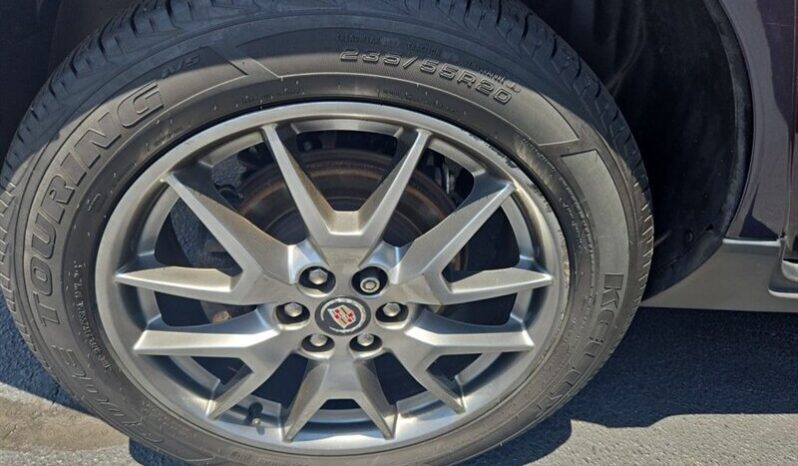 
								2016 Cadillac SRX Performance full									