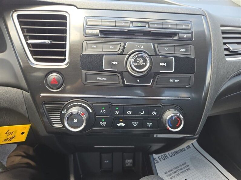 
								2013 Honda Civic LX full									