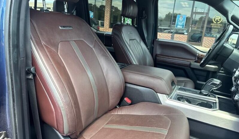 
								2015 Ford F-150 Platinum full									