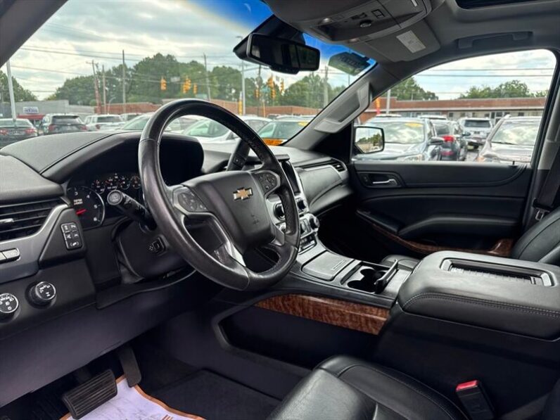 
								2017 Chevrolet Suburban Premier full									