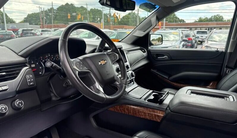 
								2017 Chevrolet Suburban Premier full									