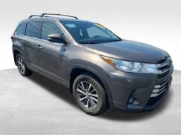 
										2017 Toyota Highlander XLE full									